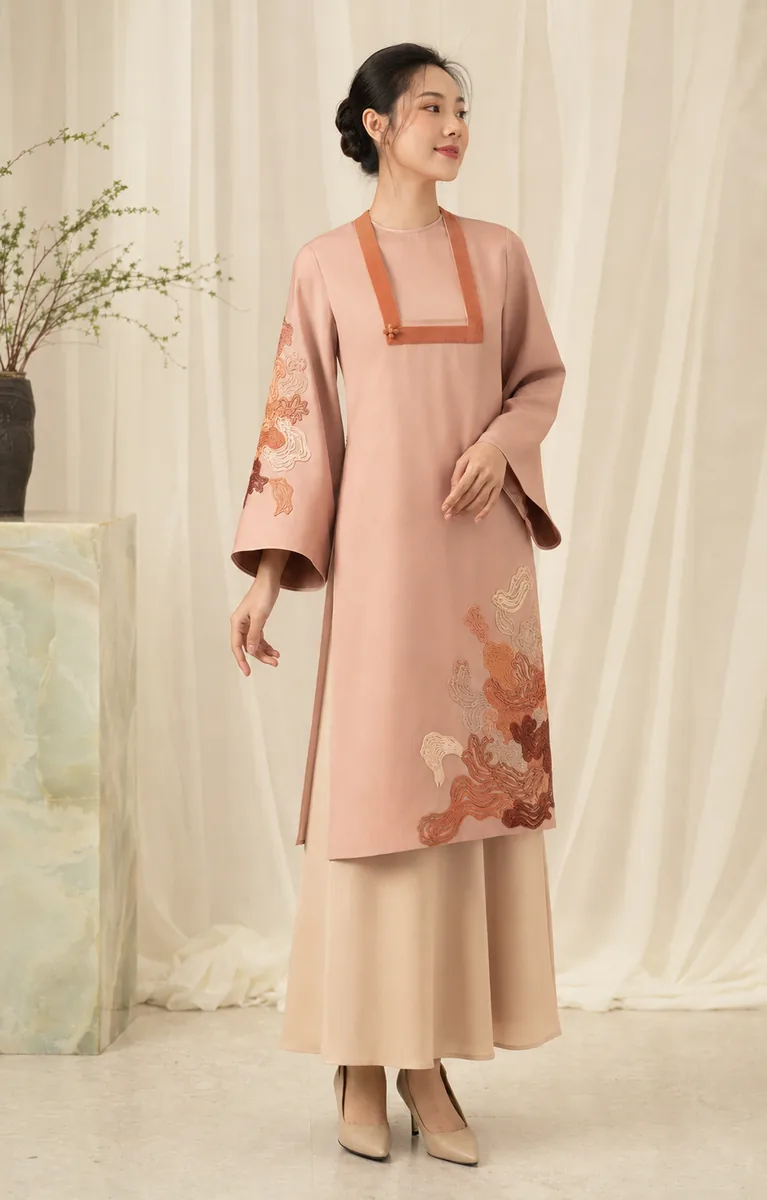 i Ngọc — Tím Khe